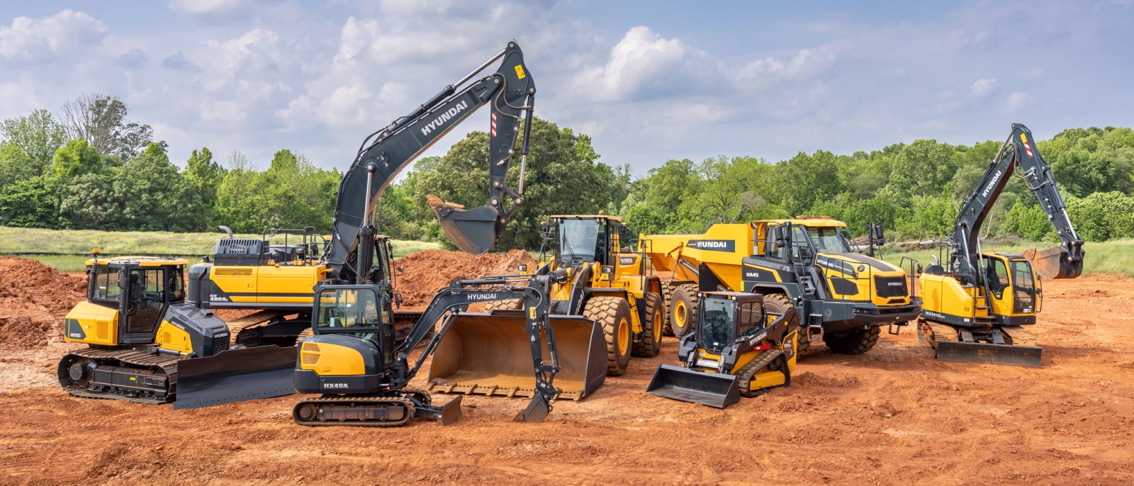 Heavy Equipment Rental & Transport: The Complete Fleet Guide for Construction Success